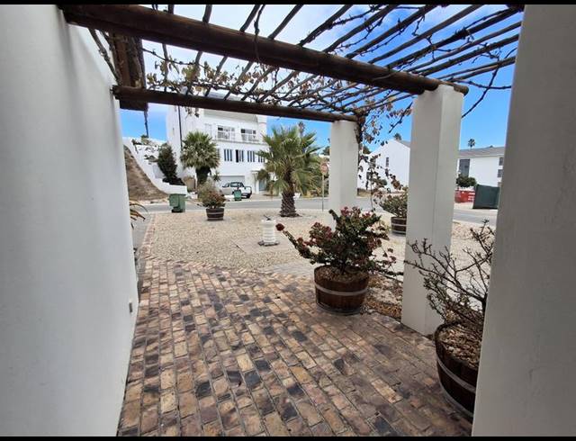 3 BEDROOM HOUSE FOR SALE IN SHELLEY POINT